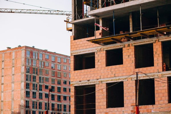 crane-and-building-construction-site-on-background-2023-11-27-05-24-32-utc (1)